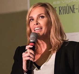 Alex Robini Animatrice Présentatrice Bilingue Maitresse de cérémonie