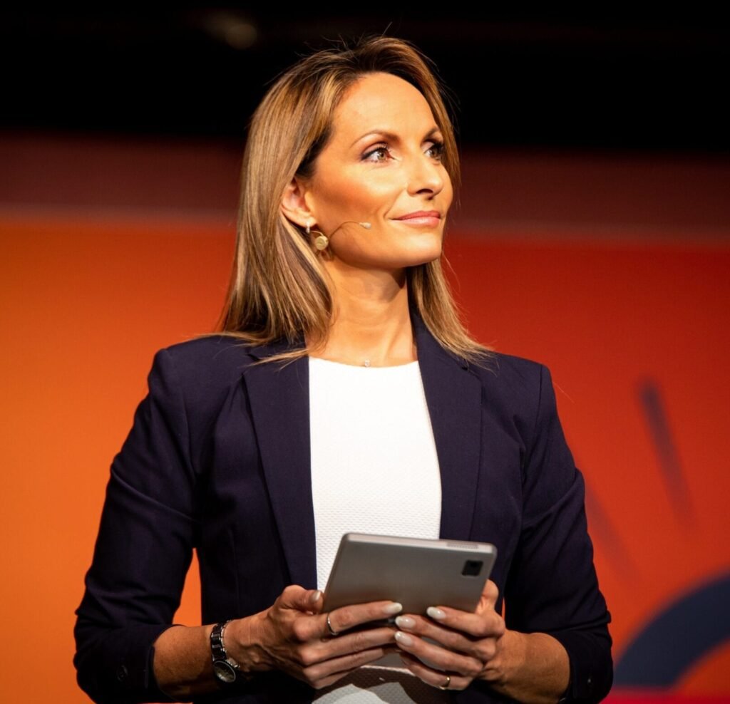 Sandrine Audrain Jounaliste Maitresse de cérémonie