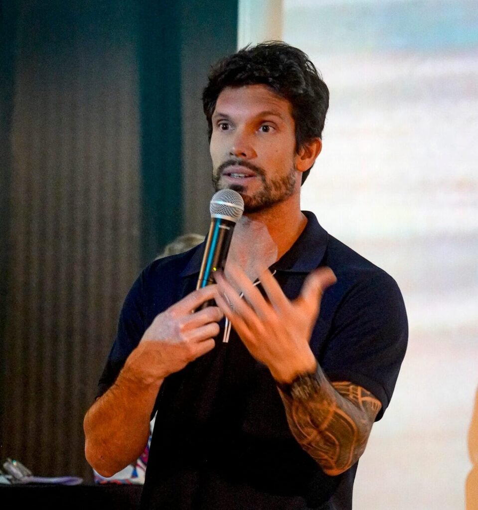 Remi Camus Conferencier Aventurier Gagnant émission Wild M6 Survie Mindset Engagement RSE Environnement